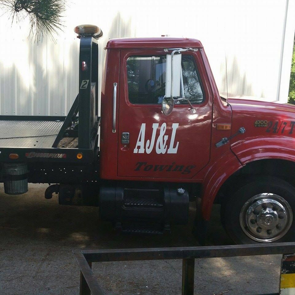 AJ & L Towing — Towing in Jackson, Mississippi