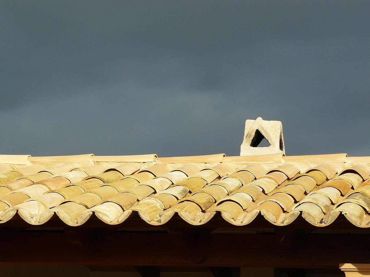 Tile Roofing Clay & Concrete
