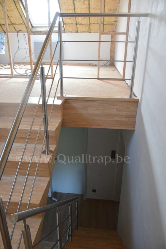 z trap in rubberwood met leuning in inox Qualitrap