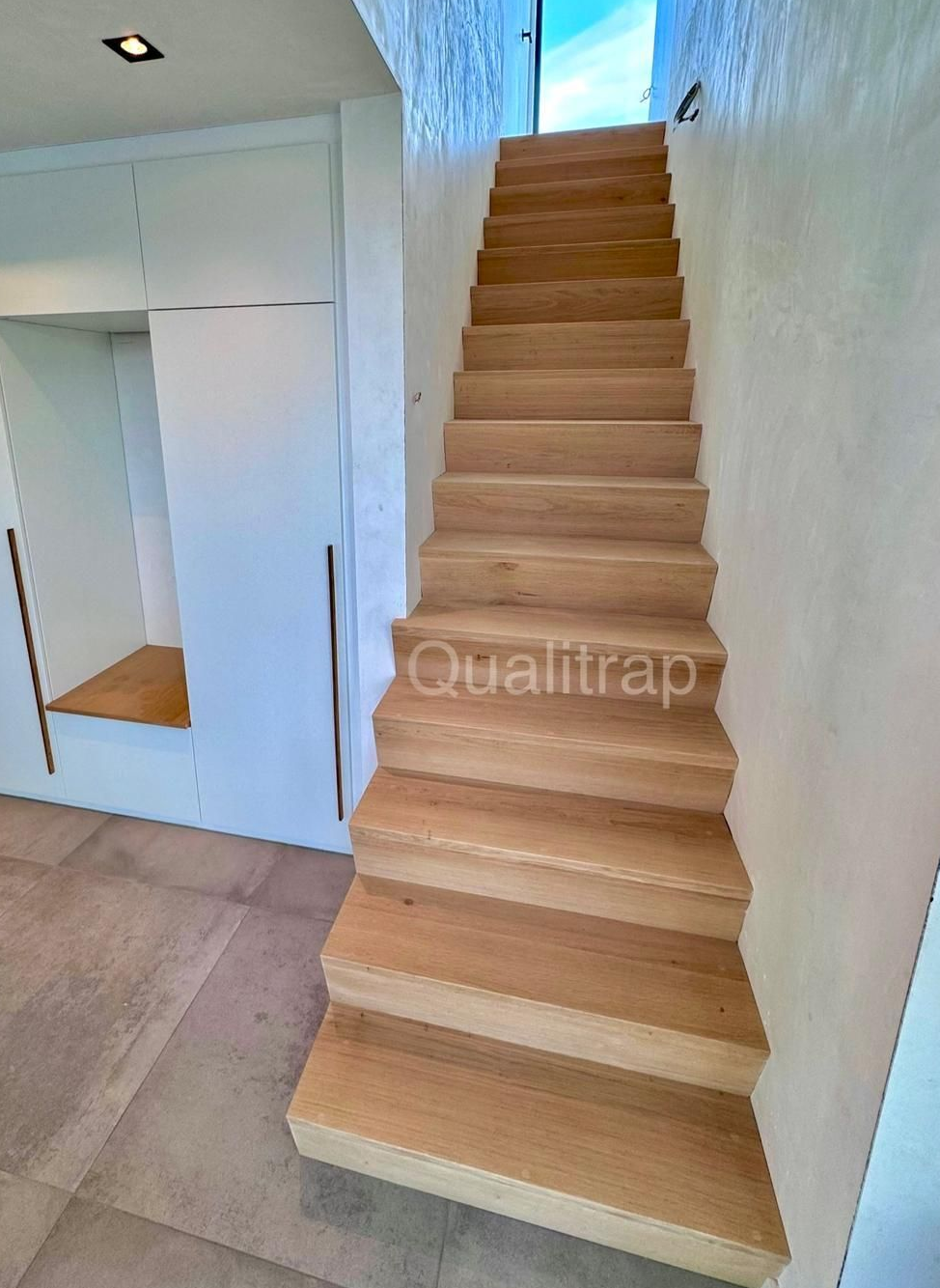 Betontrap bekleden met hout