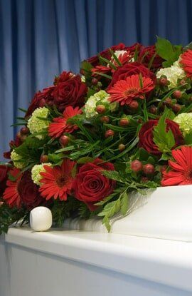 Flowers  — Funerals in Kundra Park, QLD