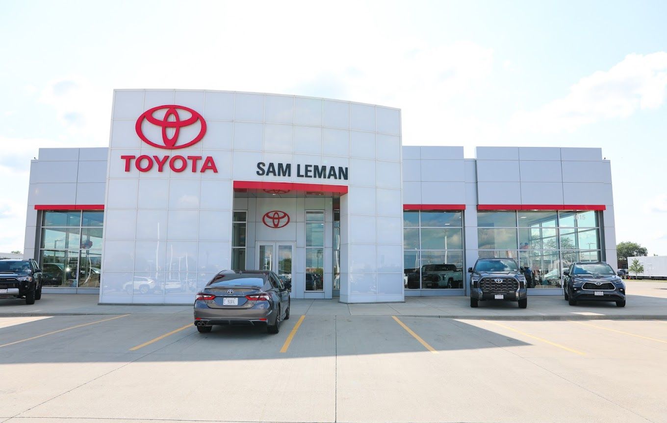 Home [samlemanautomotive.hireology.careers]