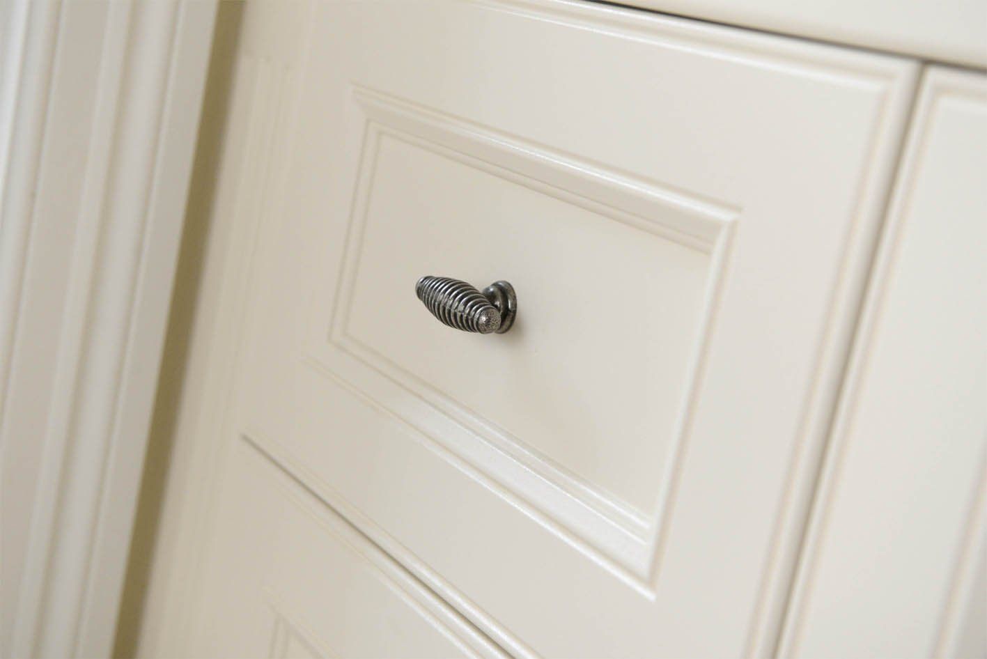 Choosing kitchen handles