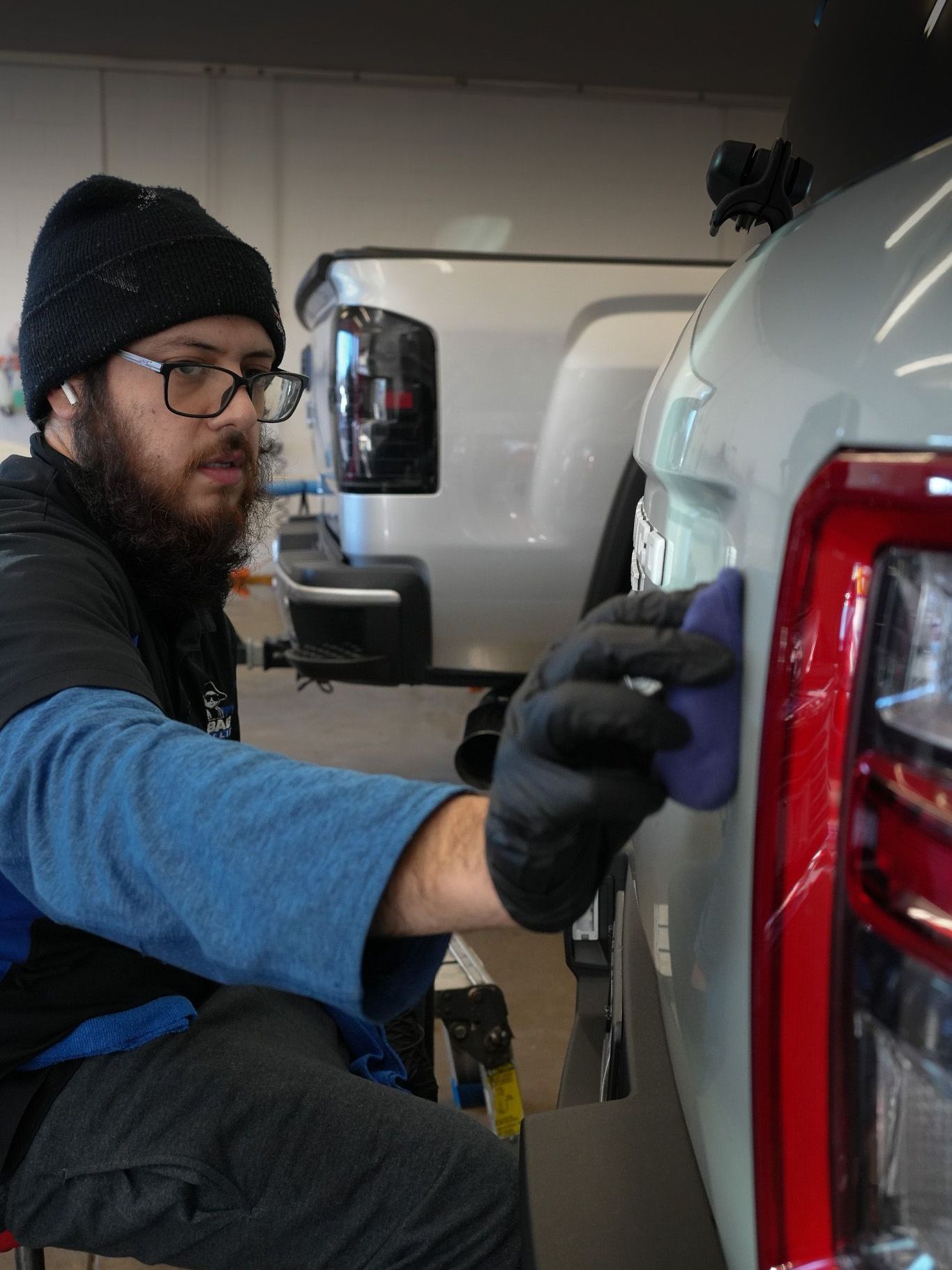 Applying PPF to Nissan GT-R