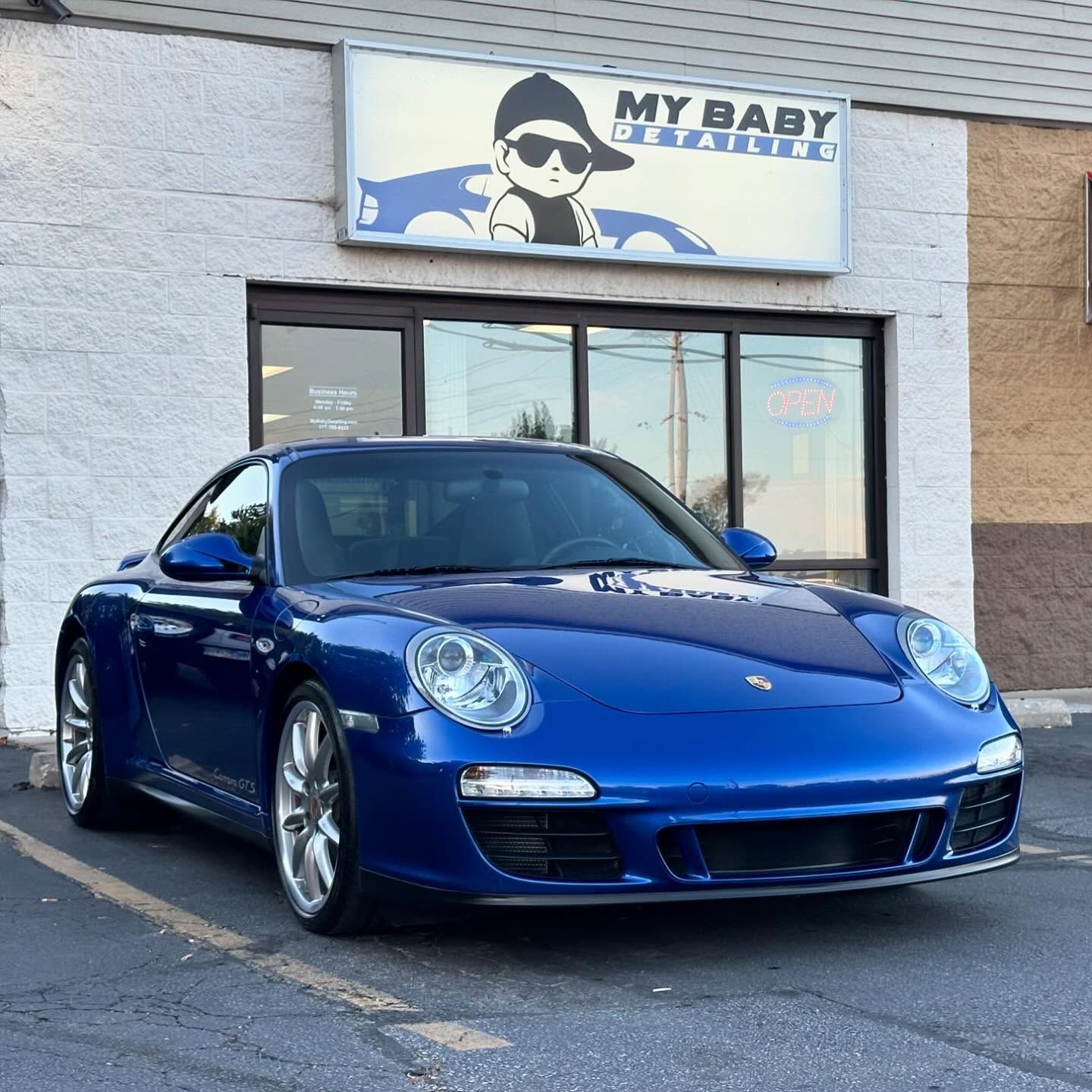 Porsche 911 Carrera