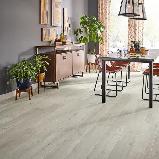 Piso Vinílico SPC Click Bisque SP005 5mm con manta