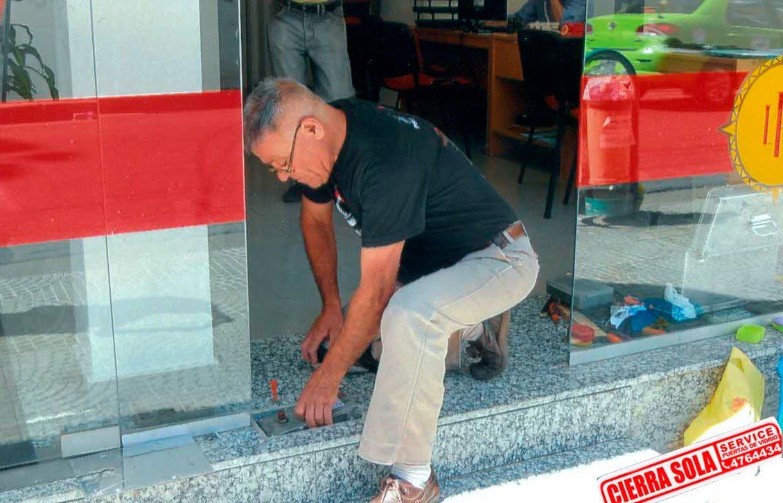 Service de Puertas de Vidrio