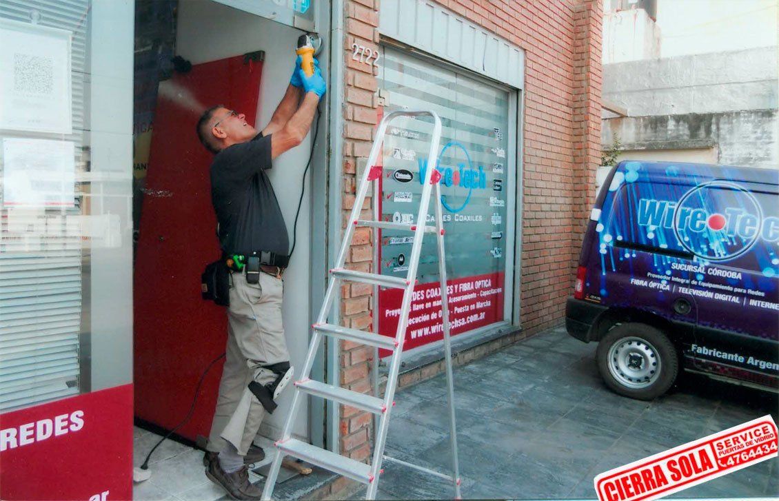 Service de Puertas de Vidrio