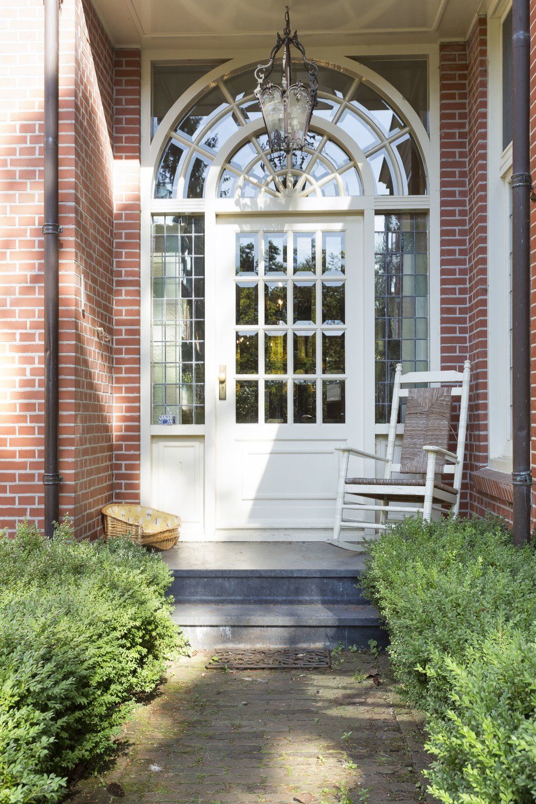 inhouse safehouse phase 01