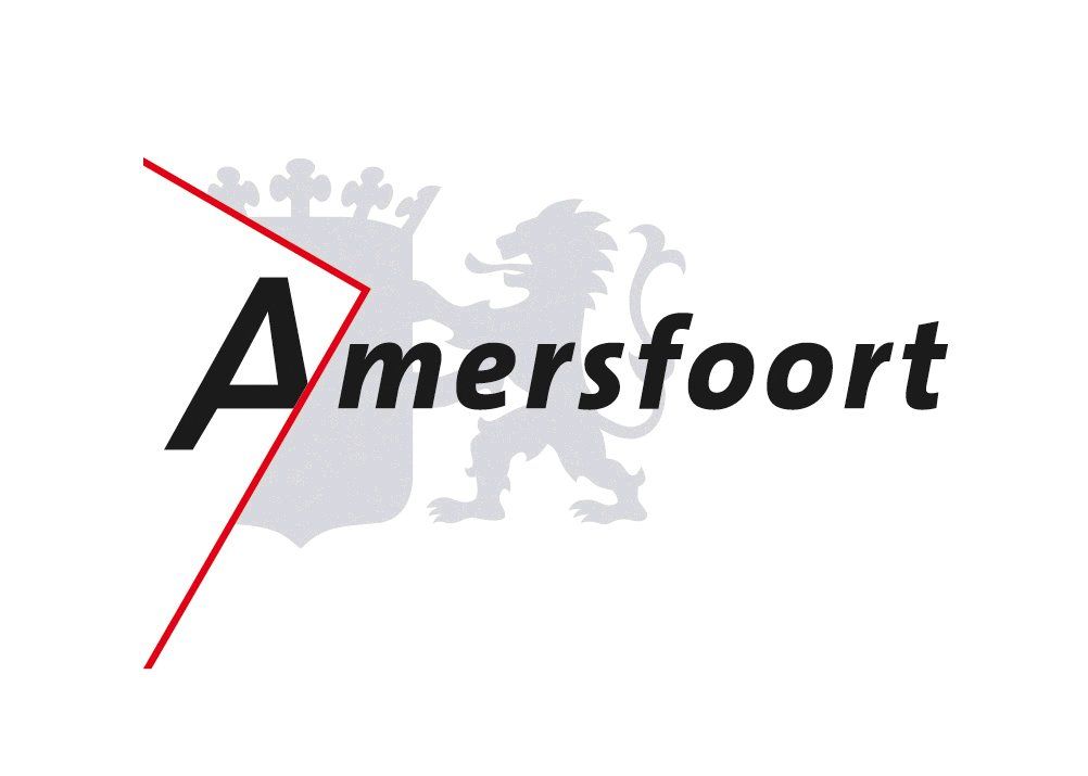 Een logo voor amersfoort met een leeuw en een wapen.