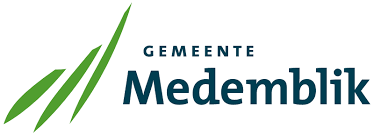 Het logo van de gemeente Medemblik is blauw en groen.