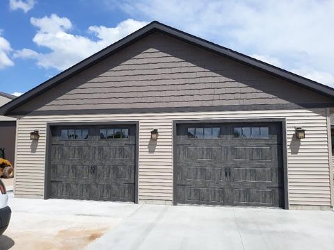 Garage Door — Wisconsin — White City Glass