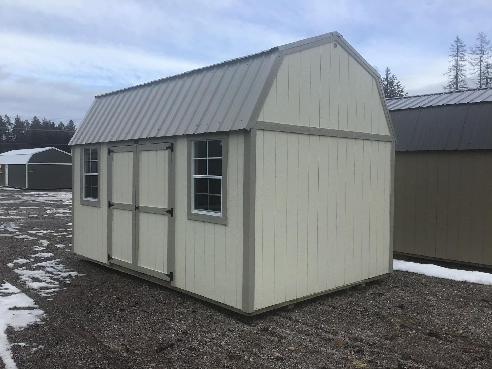 great deal on a high quality storage shed in Kalispell, Montana