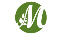 De letter m staat in een groene cirkel met bladeren