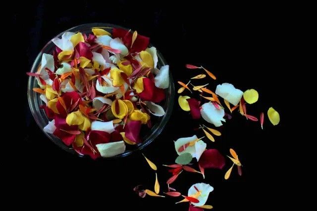 Strooibloemen, afscheidsbloemen, rouwbloemen, Gorredijk