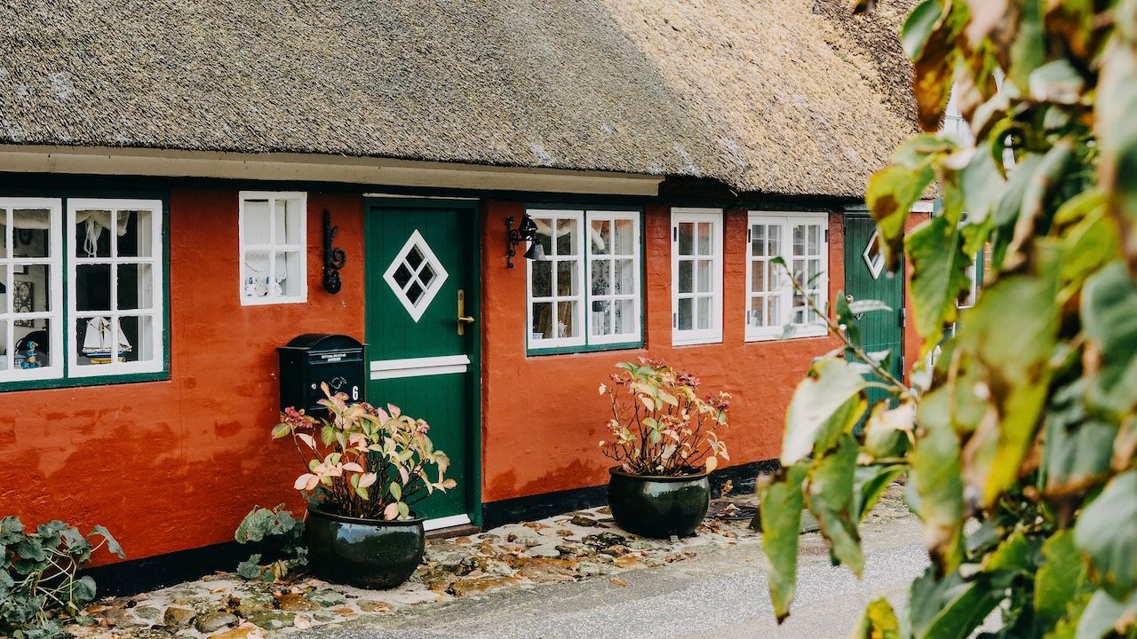 Fanø im Herbst erleben. Strandfahrten, Sønderho, hyggelige Cafés und entspannte Tage an der Nordsee.