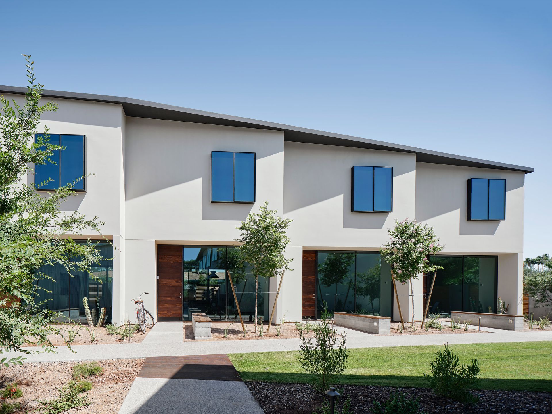 Hollyhock Apartments