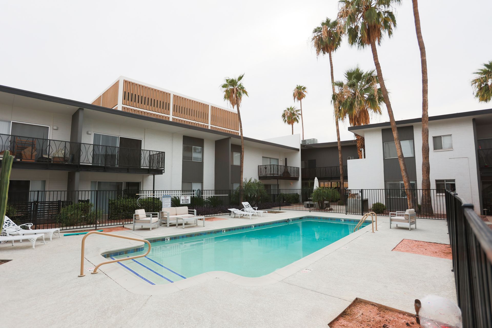 The Shorewood Apartments