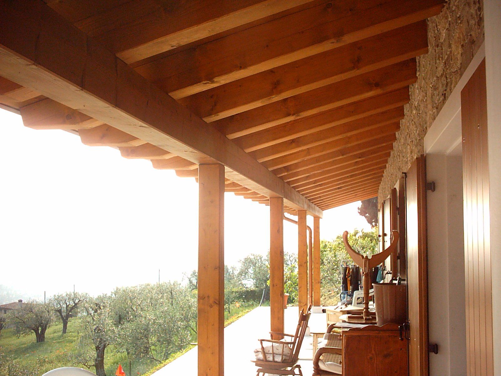 tetto con travi in legno