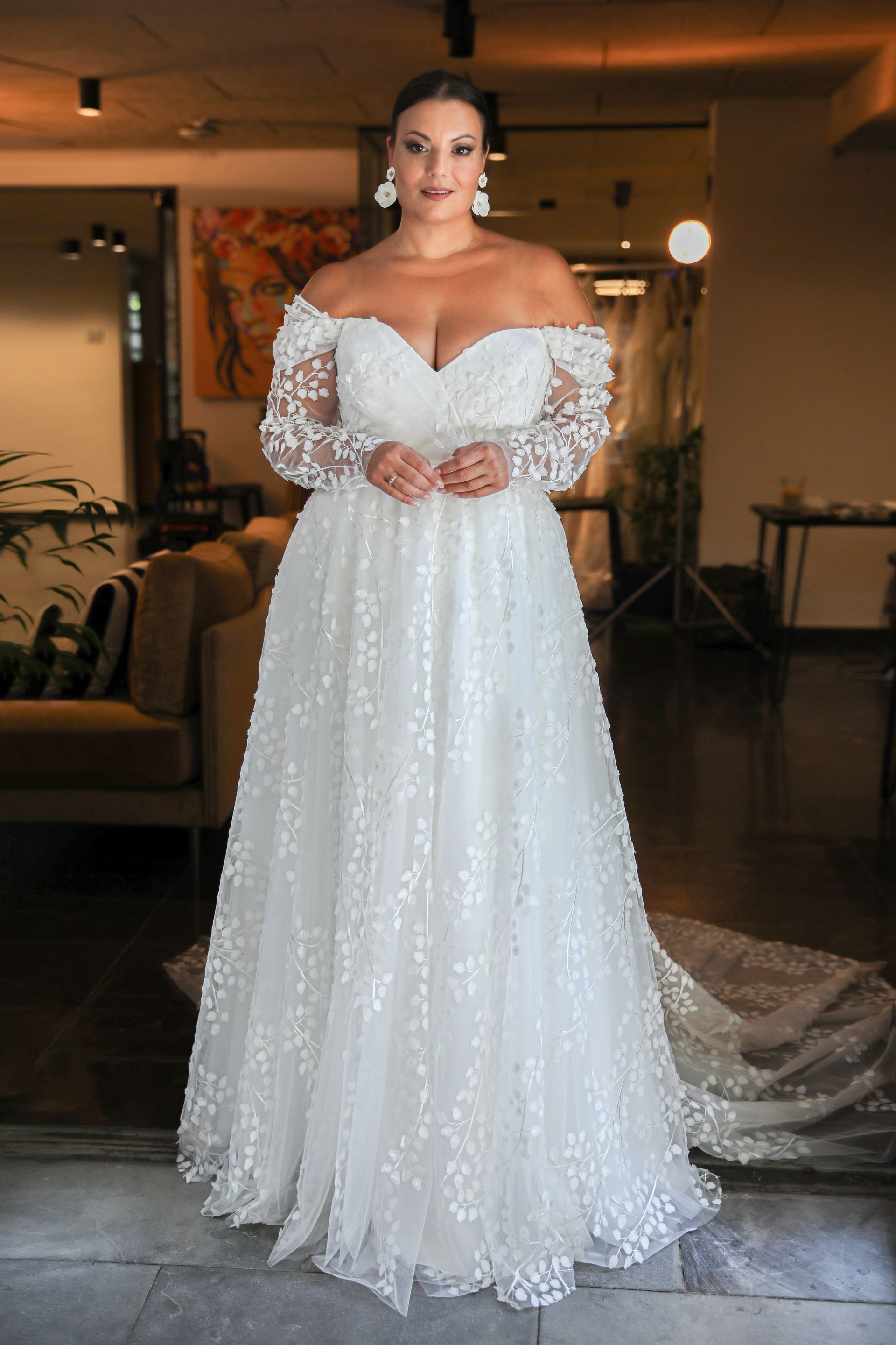 Plus Size Bridal Consultants