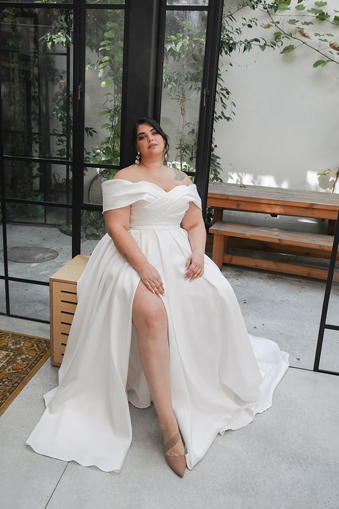 Plus Size Bridal Consultants
