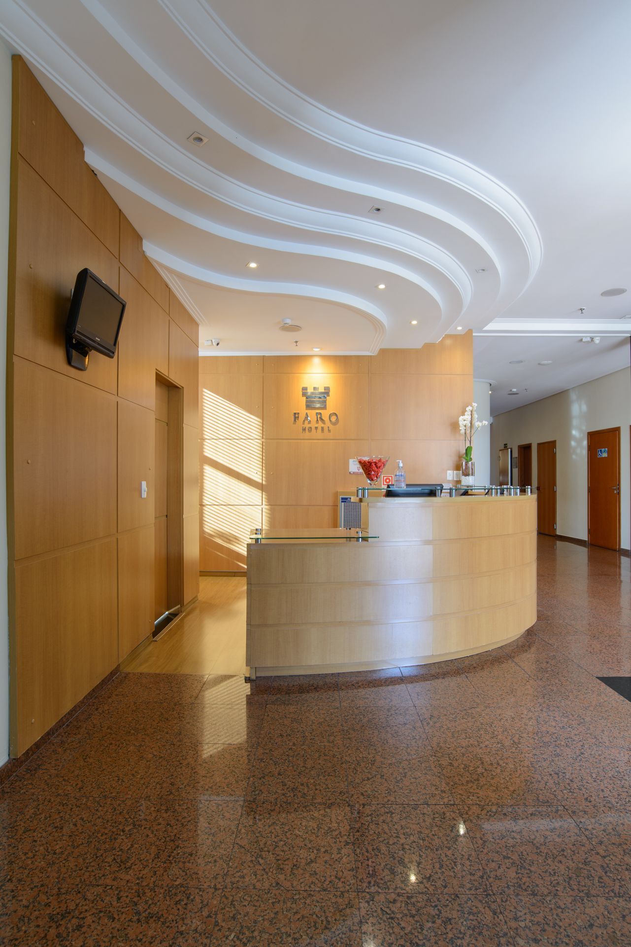 FARO HOTEL SÃO JOSÉ DOS CAMPOS