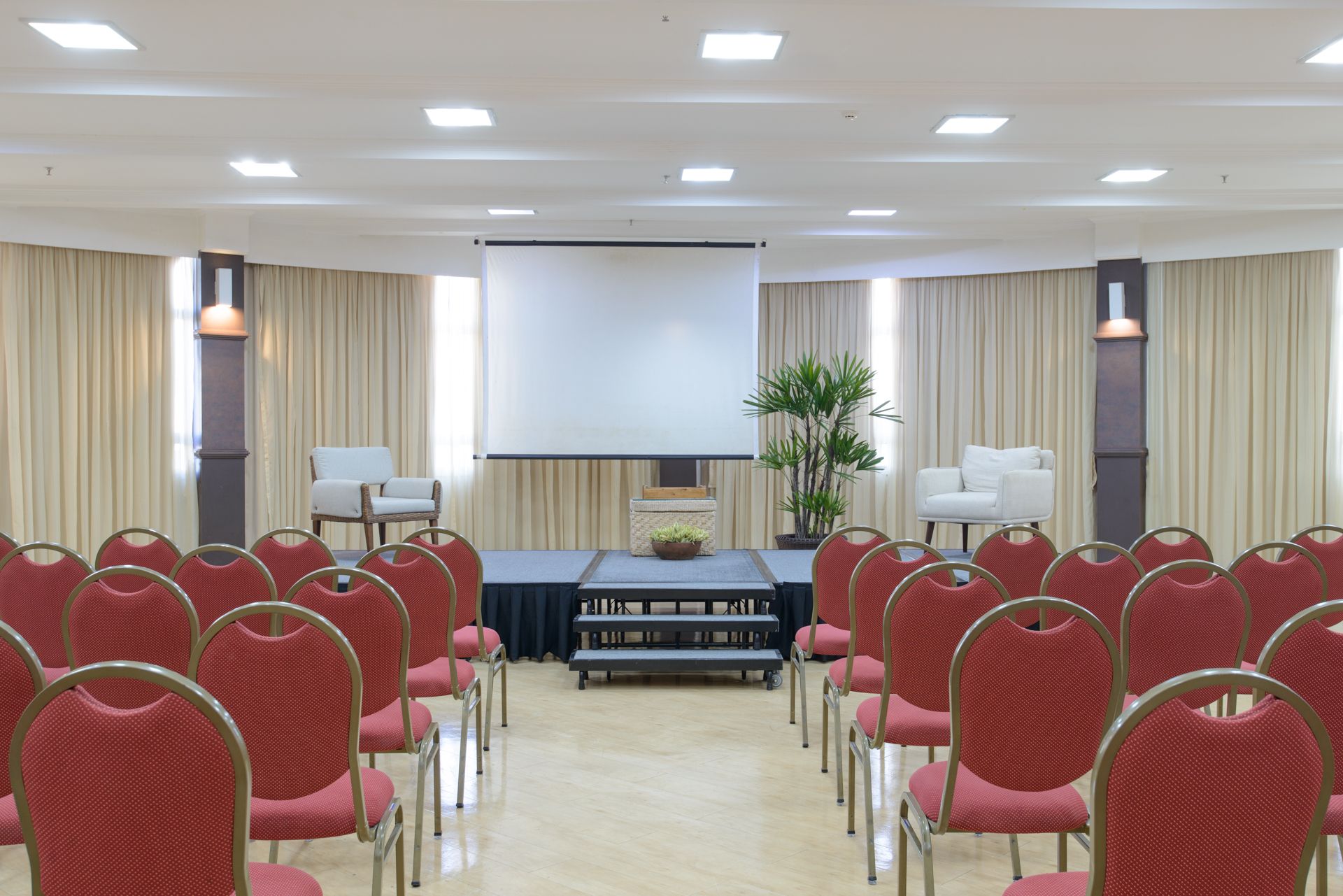 FARO HOTEL SÃO JOSÉ DOS CAMPOS