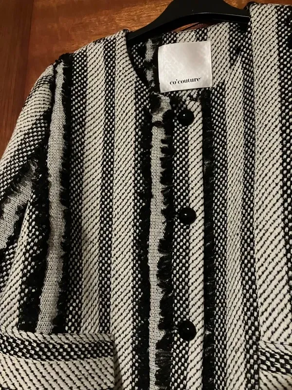 Gave blazer van Co'couture