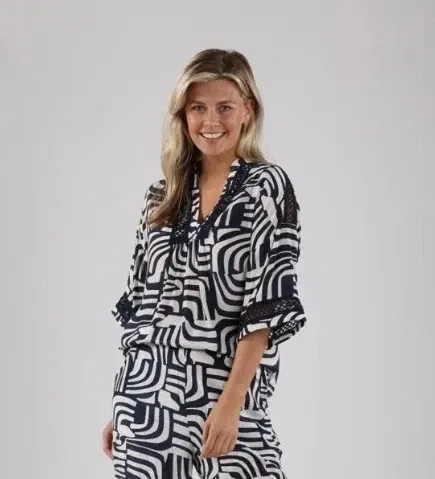 Mooi item met korte mouwen van Nukus