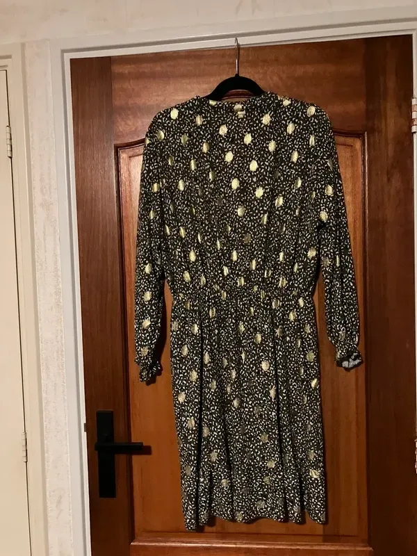 Feestelijke jurk van New Collection size 2