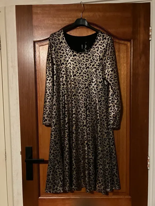 Mooie feestjurk ATN Mode Paris one size