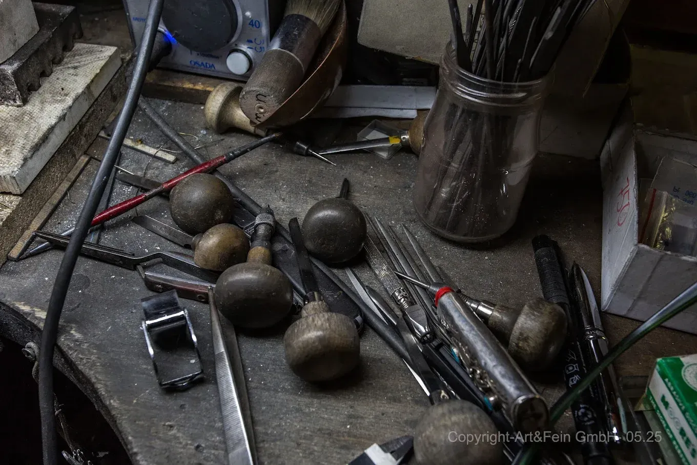 Juwelier Art und Fein, Baden-Baden – Schmuckstück in der fachmännischen Reparatur
