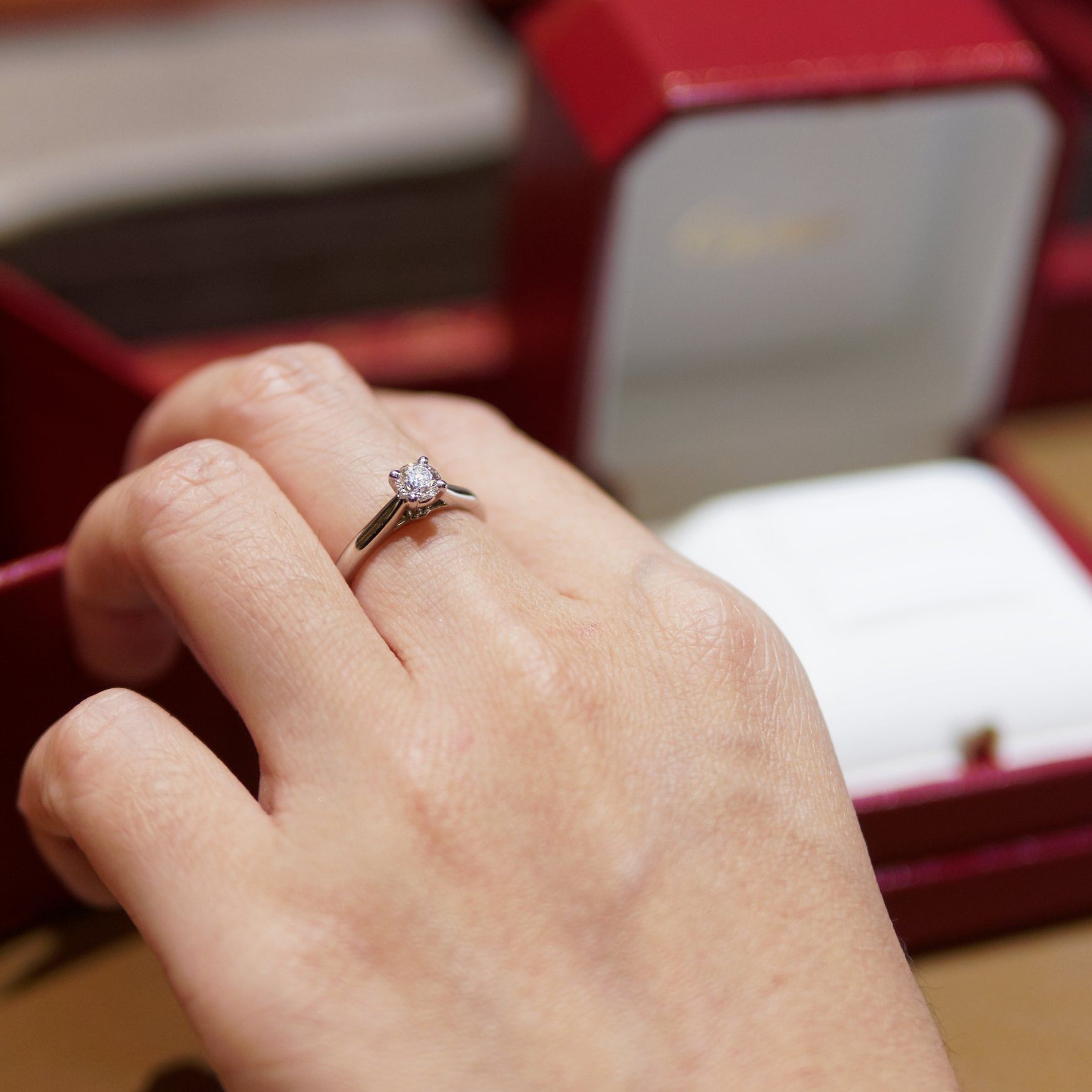 Juwelier Art und Fein, Baden-Baden - Trauring mit Diamant
