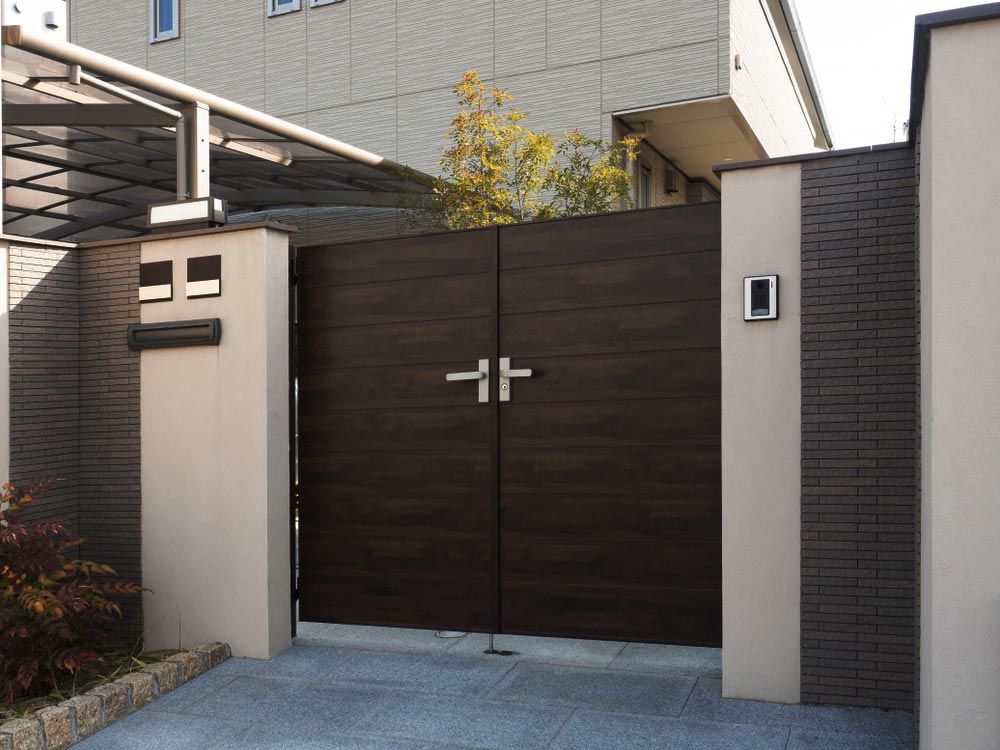 Wood Style Gate — Handyman Services in Belgian Gardens, QLD