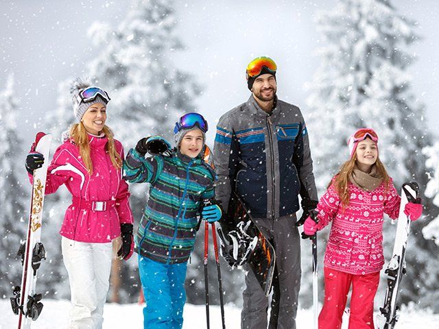 Règles essentielles pour s’assurer d’apprécier une sortie de ski en famille