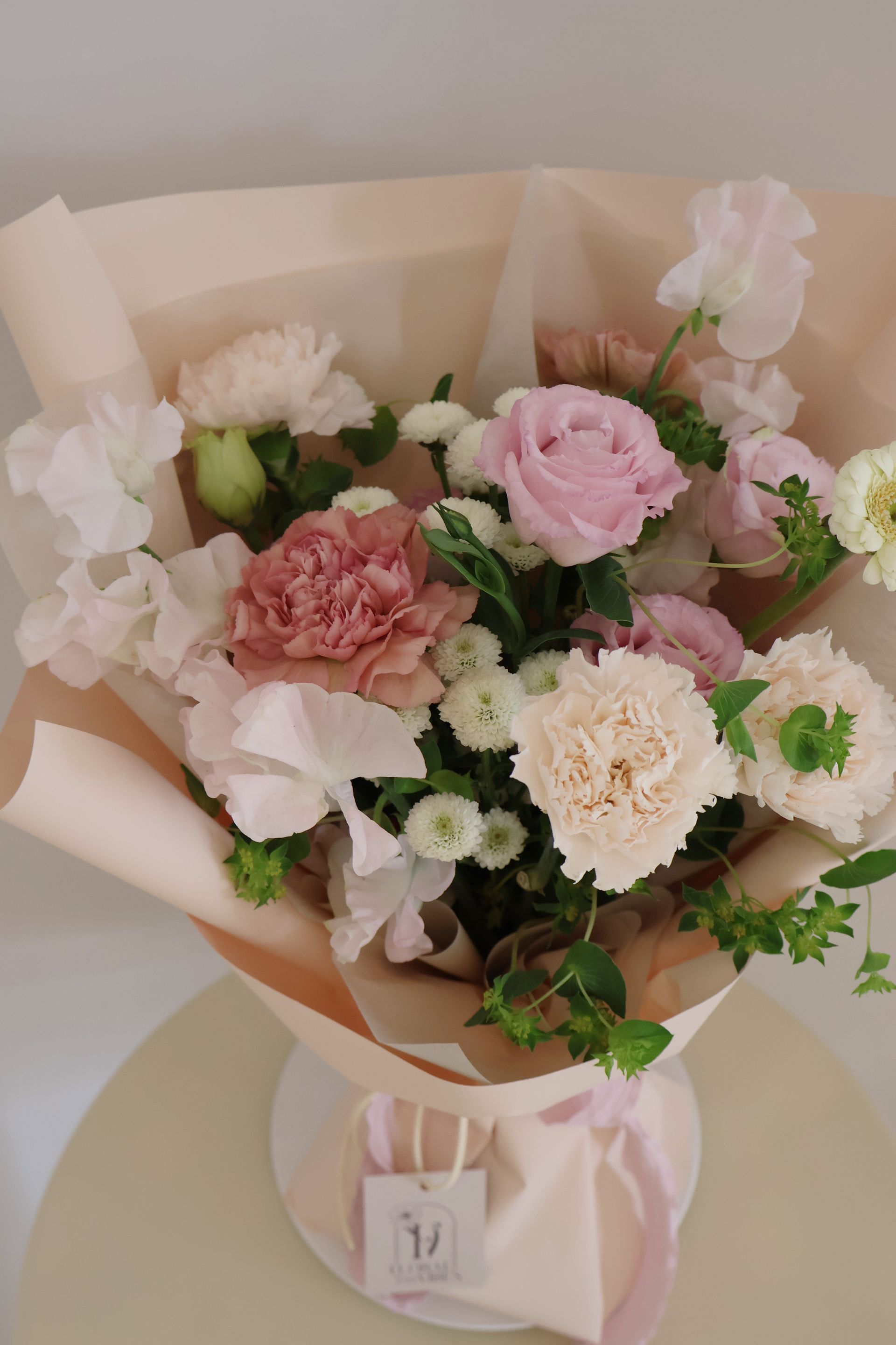 伴日花所,floralvibes,客製花束,粉色