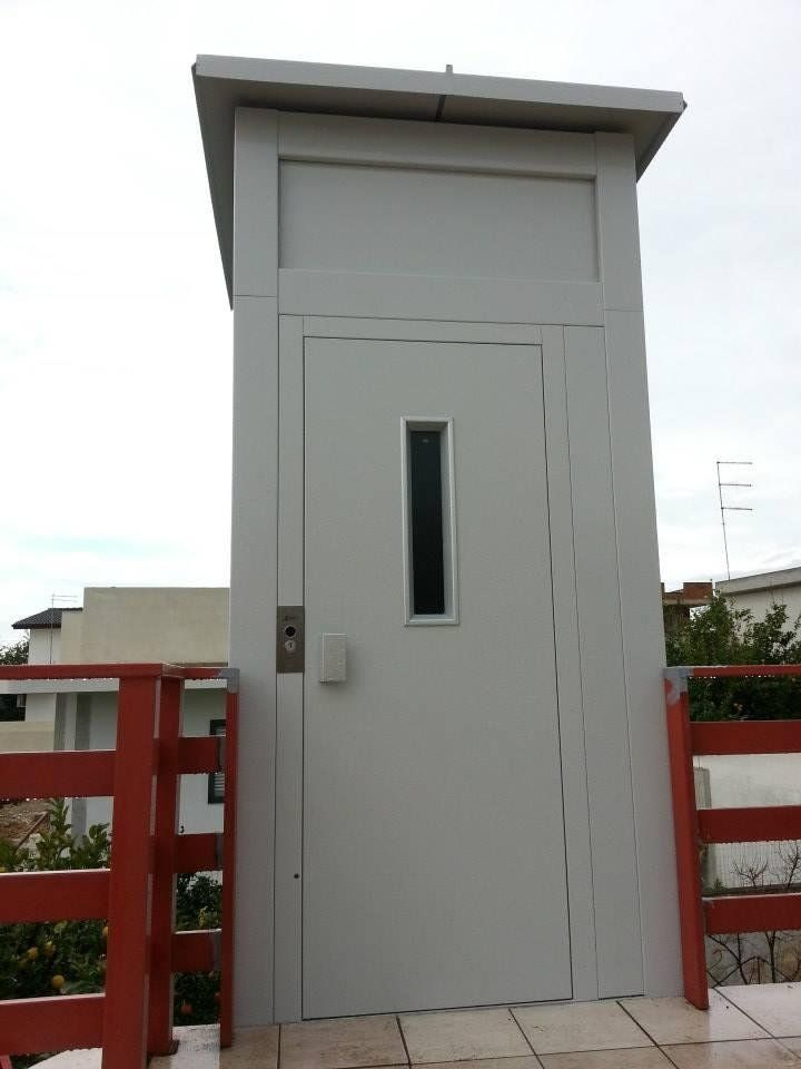 Entrata sul tetto ascensore