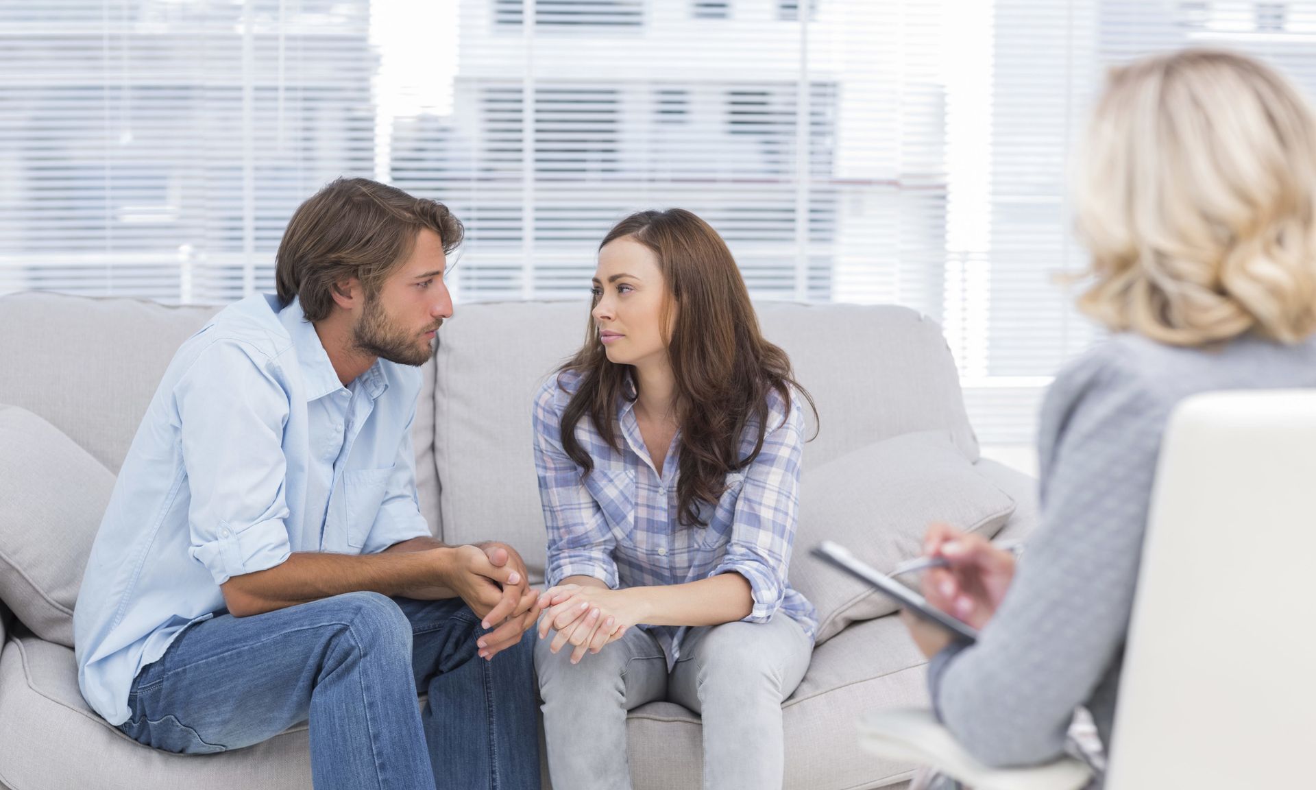 Couples therapy expert with client