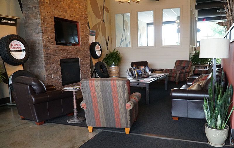 Our comfortable lobby - Babcock Auto Care