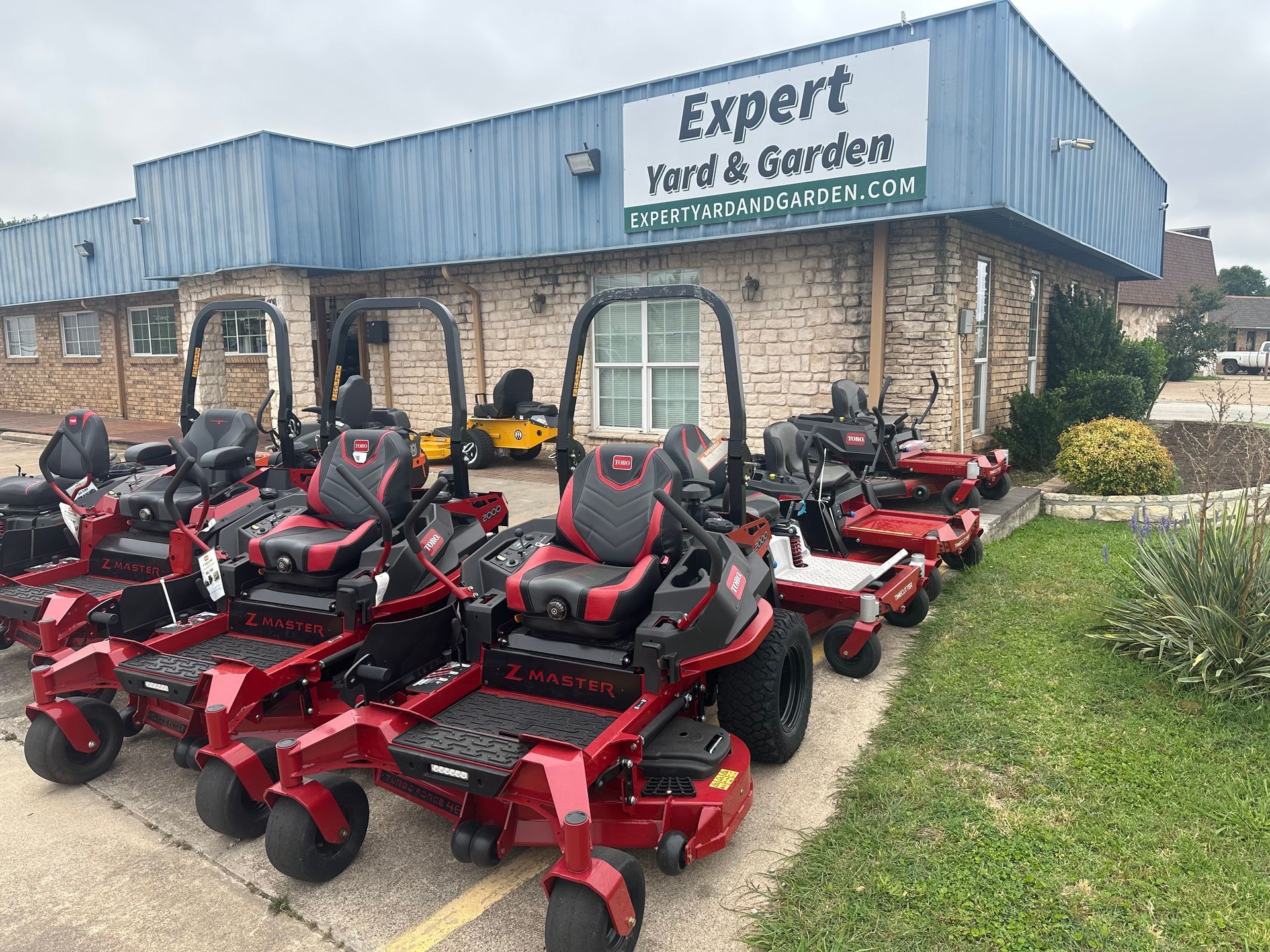 Toro Zero turn mowers in front of Expert Yard and Garden