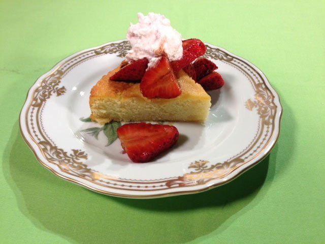 Almond Cake with Pink Mascarpone Cream