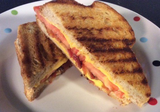 Grilled Cheddar, Bacon and Tomato Sandwiches