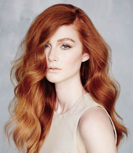 red-haired-model