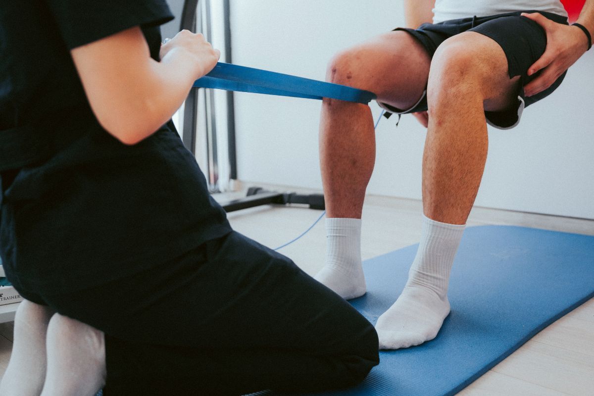 Recuperação da cirurgia robótica do joelho: mais agilidade na reabilitação após a prótese