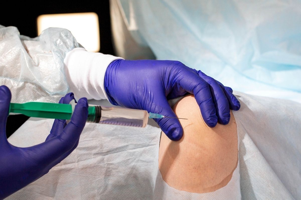 Hidrogel no joelho em São Paulo: saiba como essa técnica pode aliviar a dor!