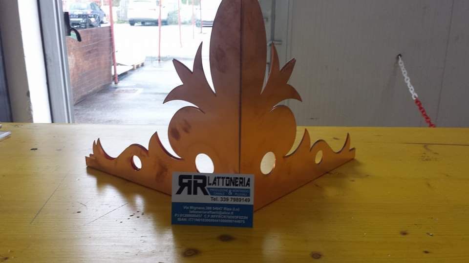 RR LATTONERIA - SERVIZI 13