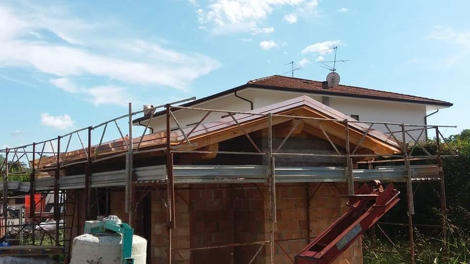 RR LATTONERIA - SERVIZI 07