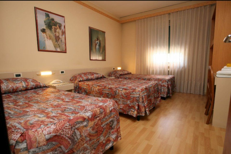 room for groups