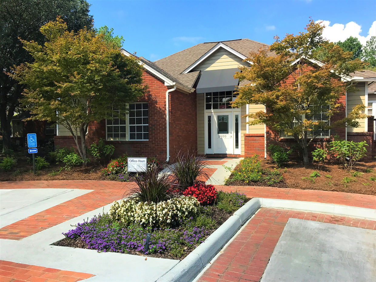 Photo of dinner plates at the restaurant