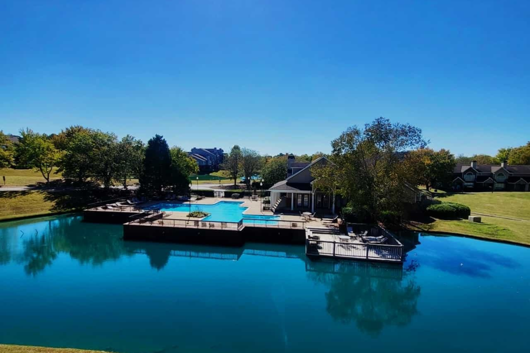 Interior photo of a modern bedroom